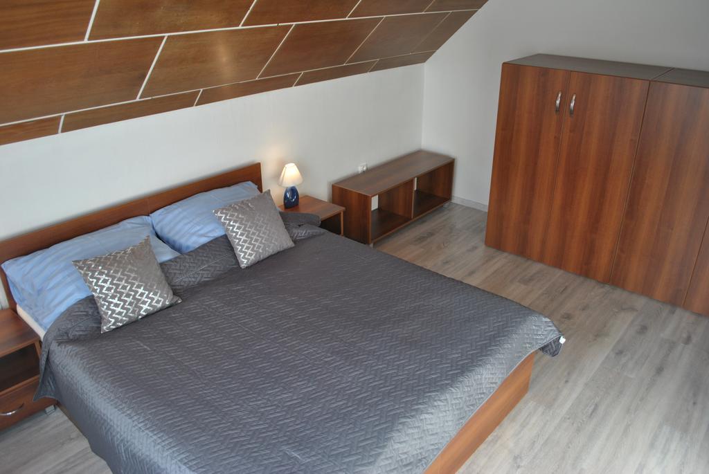 Apartment Mlynska Есеник Экстерьер фото